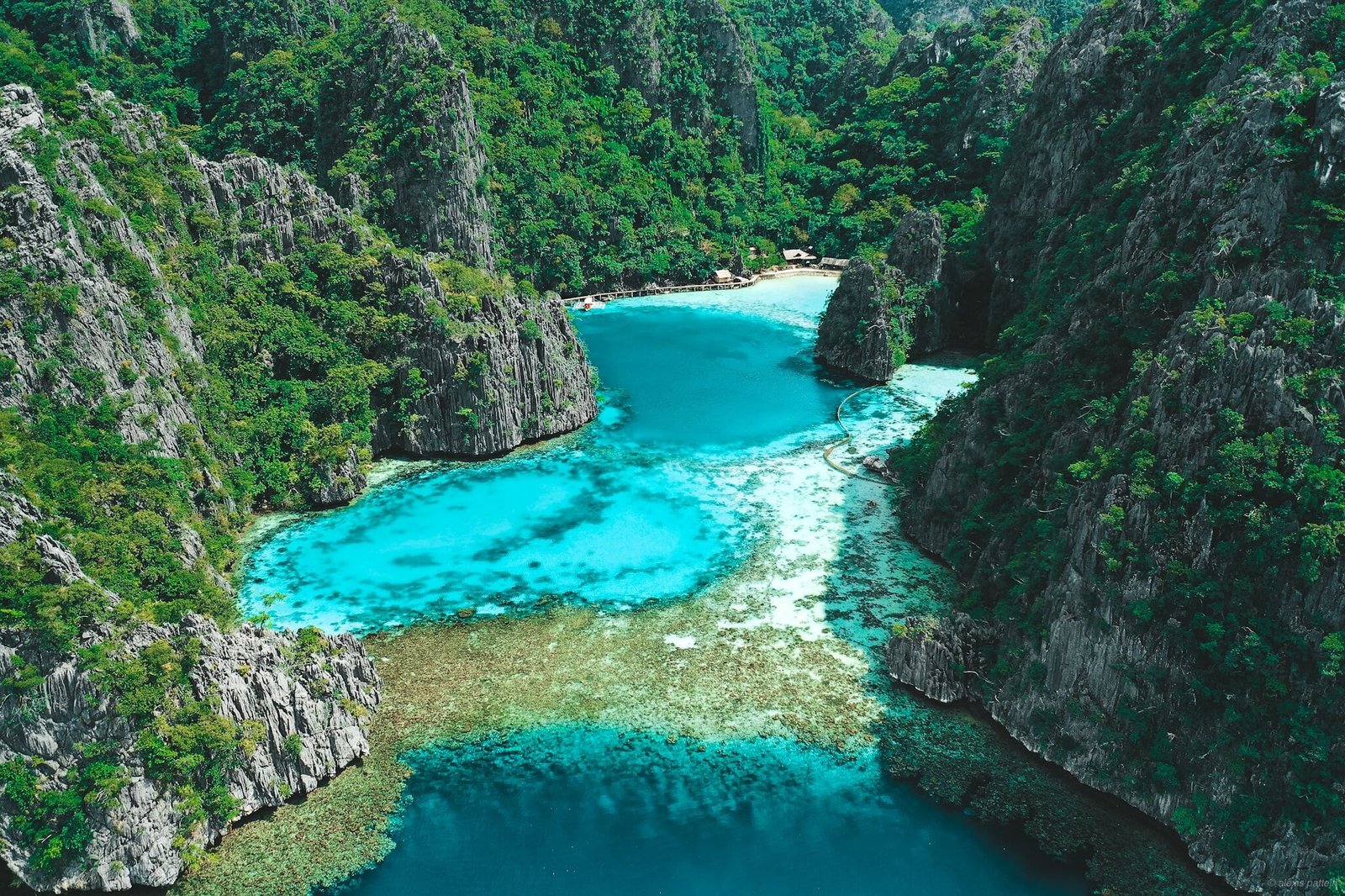 Kayangan Lake Coron