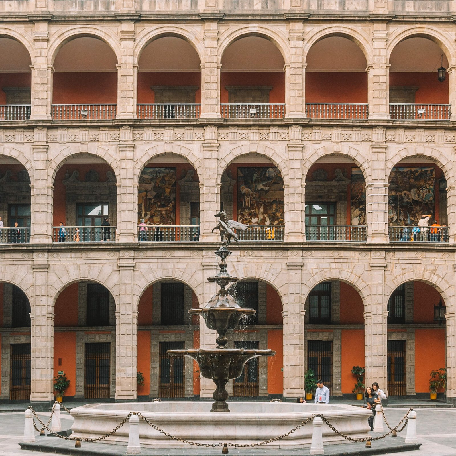 Palacio Nacional cours